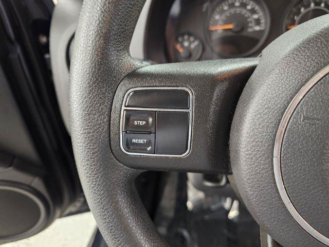 Used 2016 Jeep Patriot Sport w/ Power Value Group FWD image 16