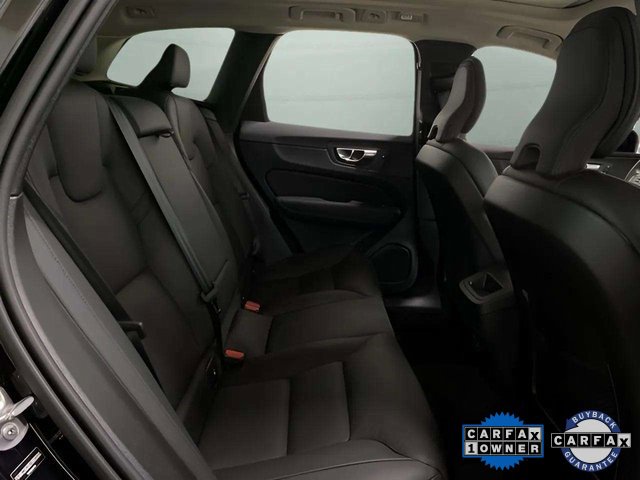 Used 2025 Volvo XC60 B5 Plus image 21