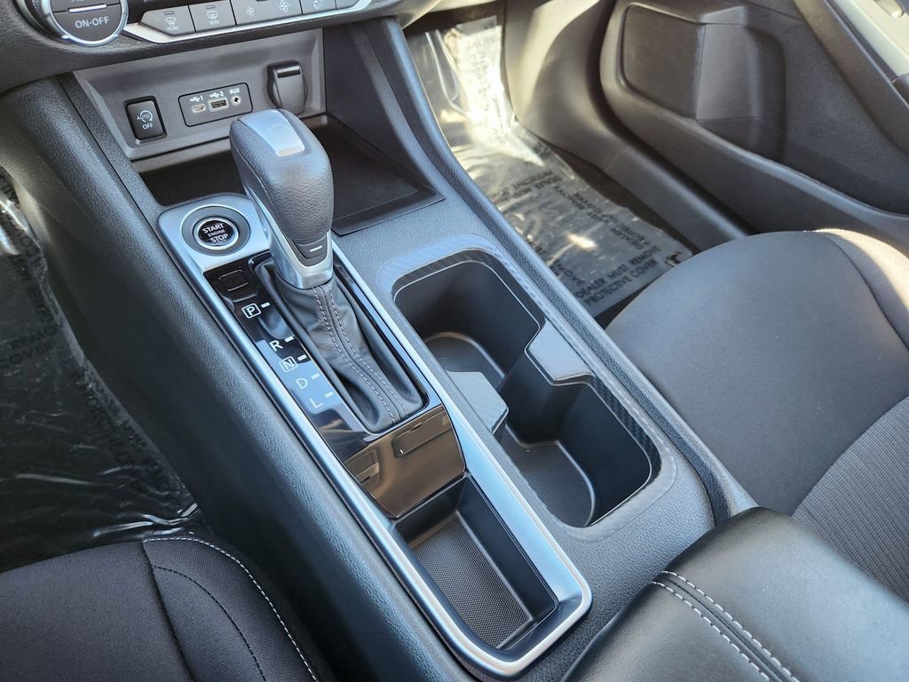 Used 2025 Nissan Sentra SV w/ All-Weather Package image 24