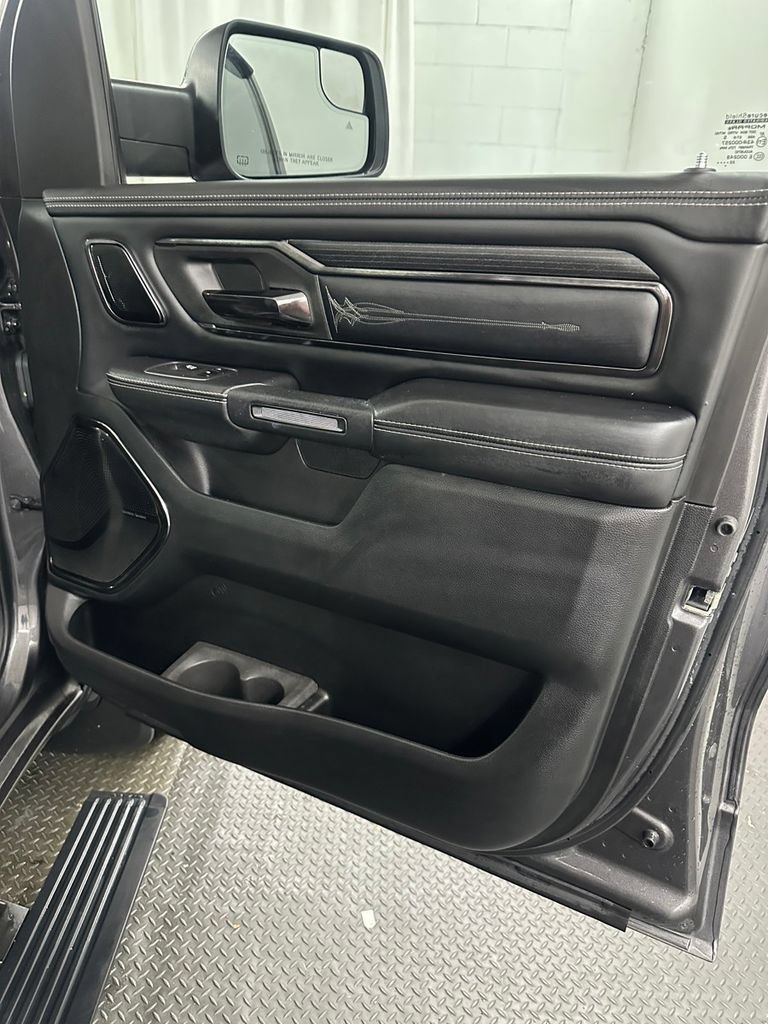 Used 2022 RAM 1500 Limited AWD/4WD image 30