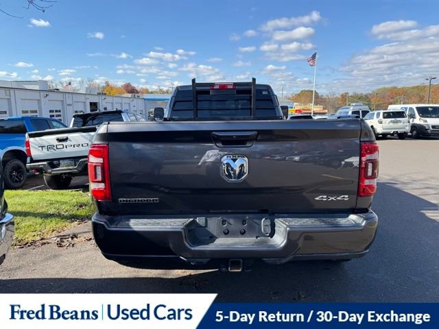 Used 2022 RAM 3500 Big Horn w/ Level C Equiment Group image 9