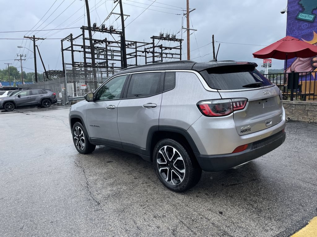 Certified 2023 Jeep Compass Limited AWD/4WD image 3