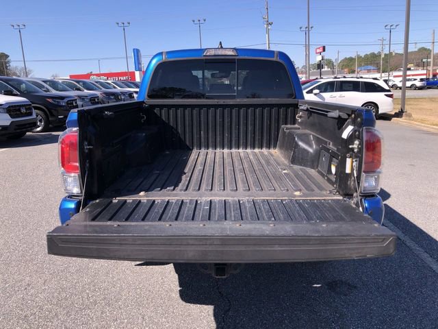 Used 2018 Toyota Tacoma Limited image 35