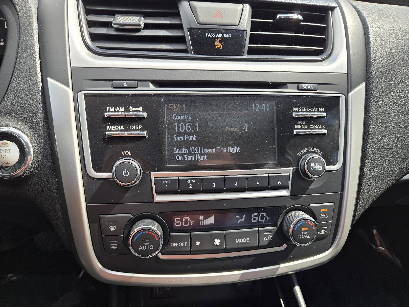 Used 2017 Nissan Altima 2.5 SV image 29