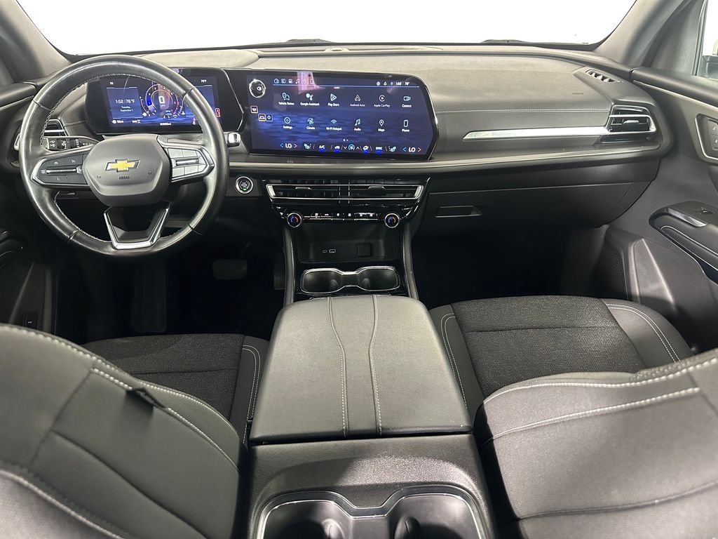 Used 2024 Chevrolet Traverse LT AWD/4WD image 10