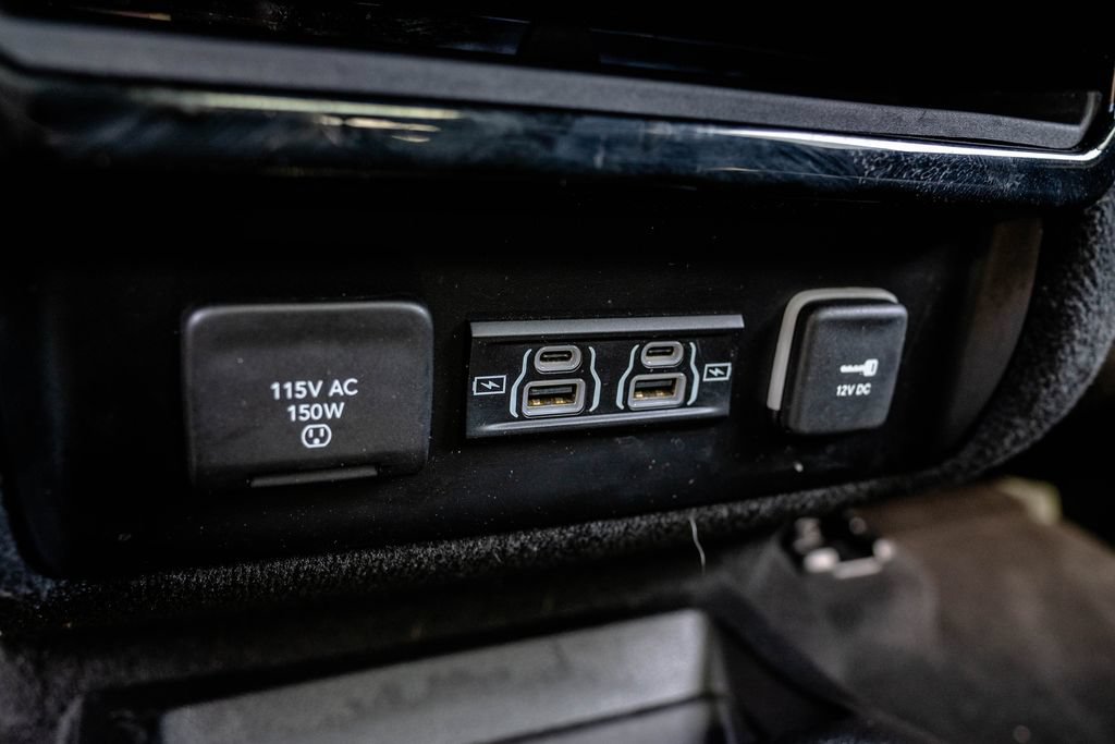 Used 2024 Jeep Wagoneer Series II w/ Convenience Group I AWD/4WD image 36