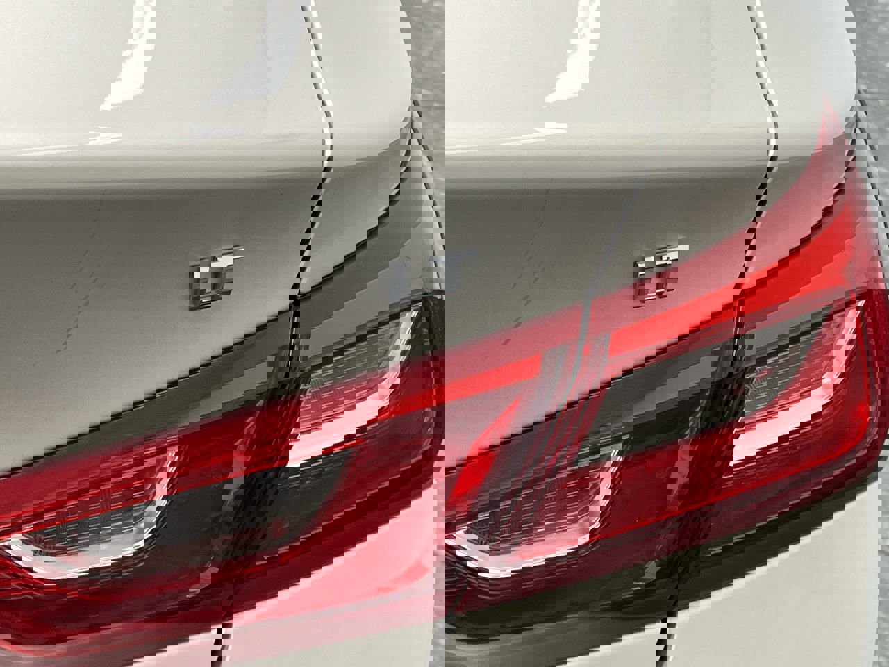 Used 2016 Chevrolet Malibu LT FWD image 26