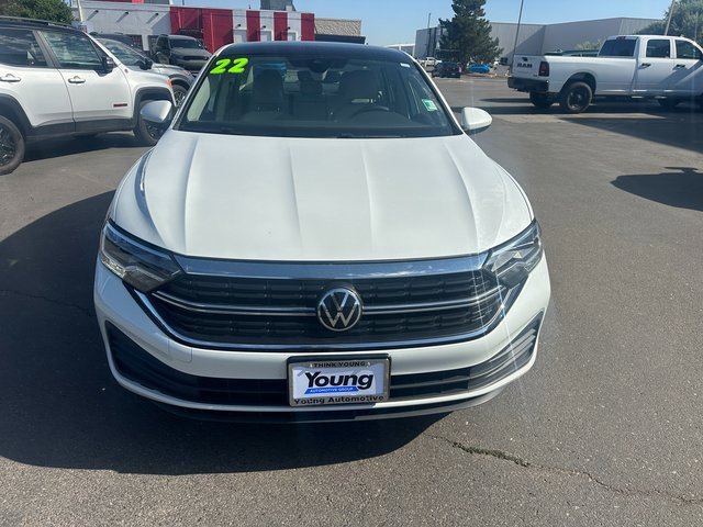 Used 2022 Volkswagen Jetta SE image 9