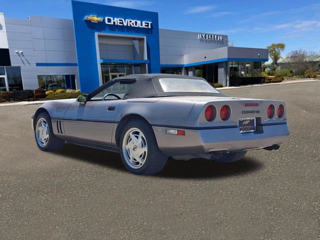 Used 1989 Chevrolet Corvette Convertible RWD image 16