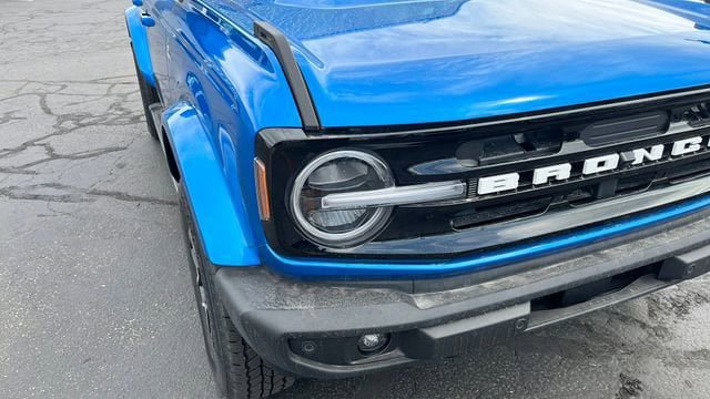 Used 2024 Ford Bronco Outer Banks AWD/4WD image 17