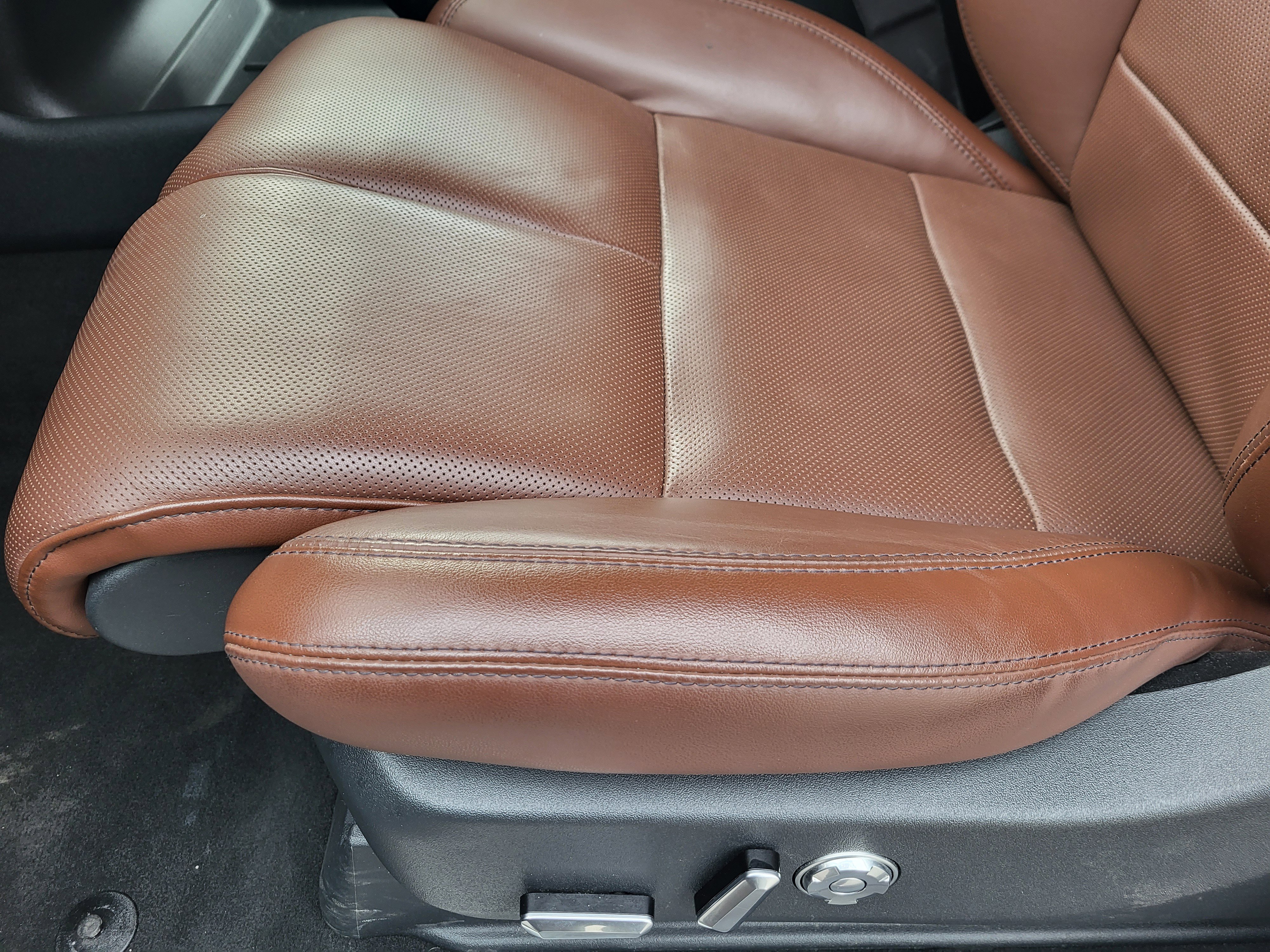 Used 2025 Lincoln Navigator Reserve image 20