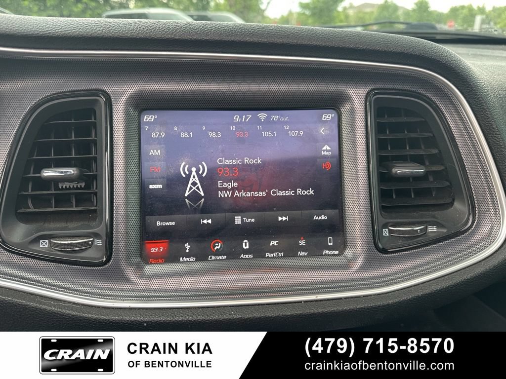 Used 2018 Dodge Challenger R/T Scat Pack w/ Leather Interior Group RWD image 25