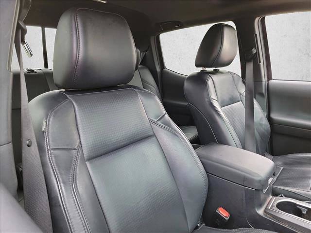 Used 2022 Toyota Tacoma TRD Sport w/ TRD Premium Sport Package RWD image 14