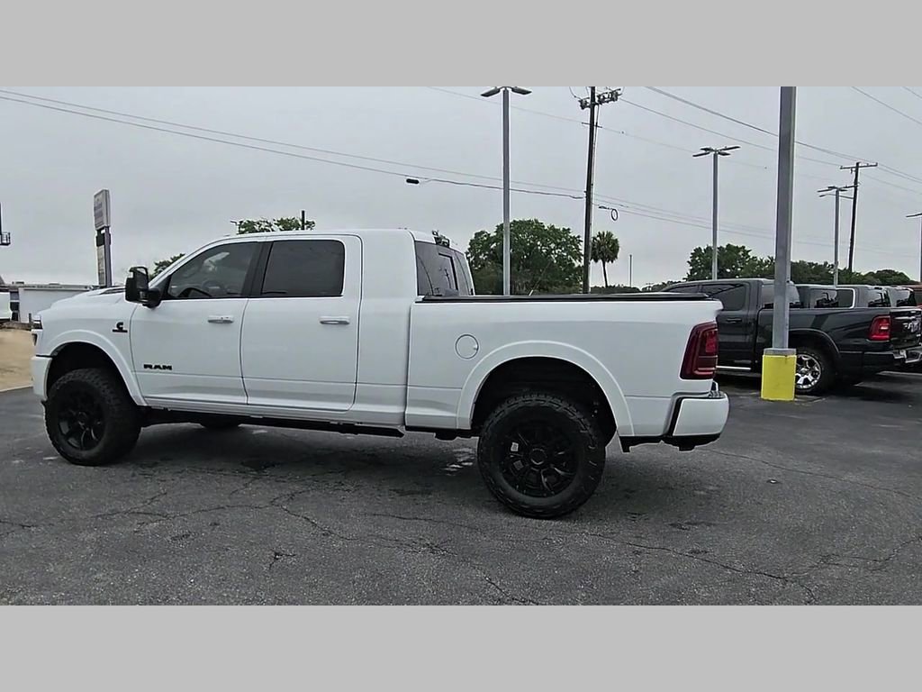 Used 2025 RAM 2500 Limited AWD/4WD image 27