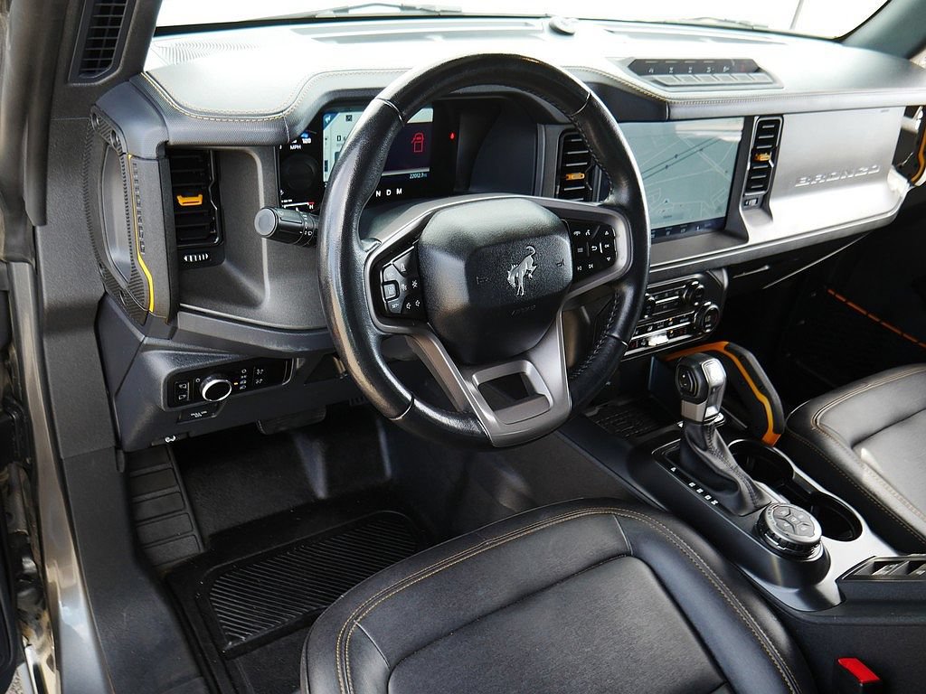 Used 2024 Ford Bronco Badlands AWD/4WD image 12