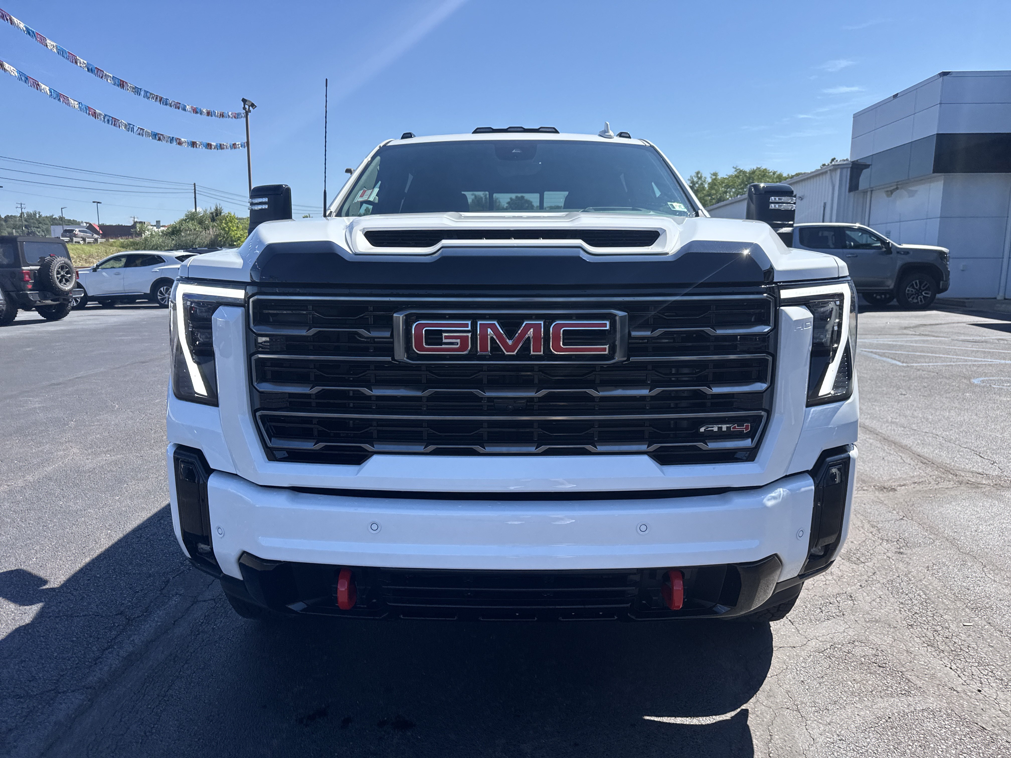 New 2026 GMC Sierra 2500 AT4 w/ AT4 Premium Plus Package AWD/4WD image 9
