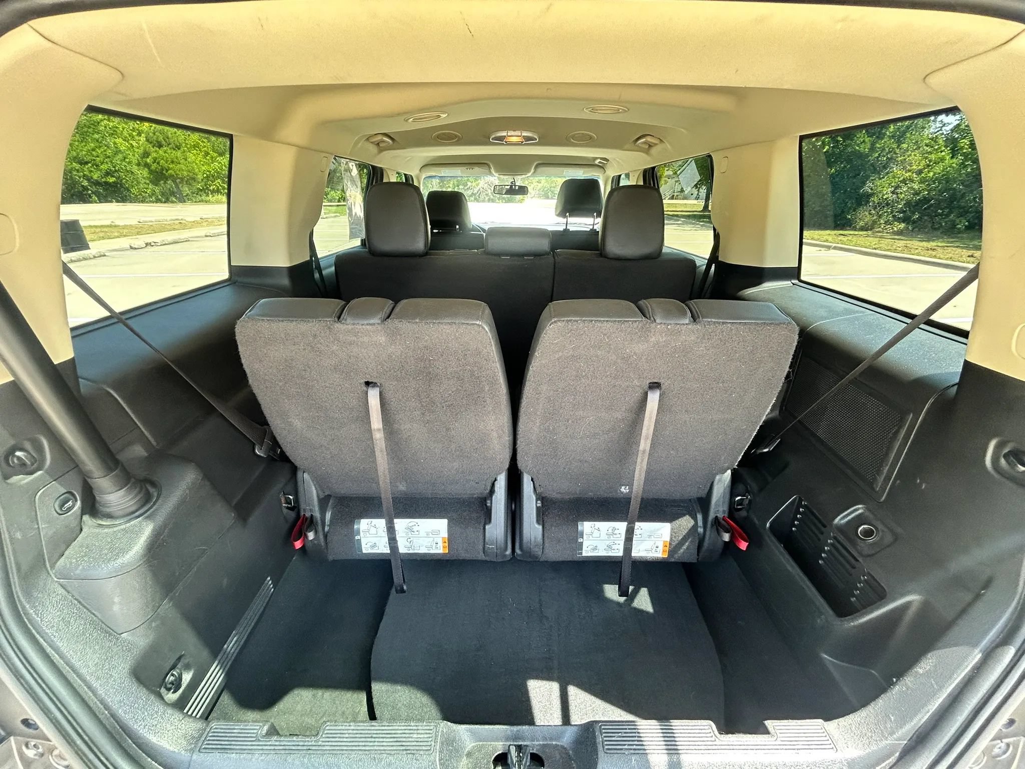 Used 2019 Ford Flex Limited FWD image 11