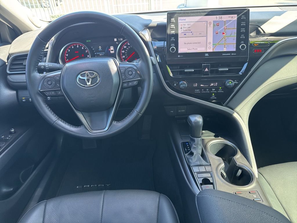 Used 2024 Toyota Camry XSE w/ Navigation Package image 10