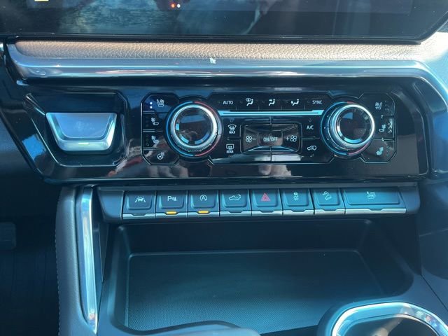 Used 2024 GMC Sierra 1500 Denali AWD/4WD image 18