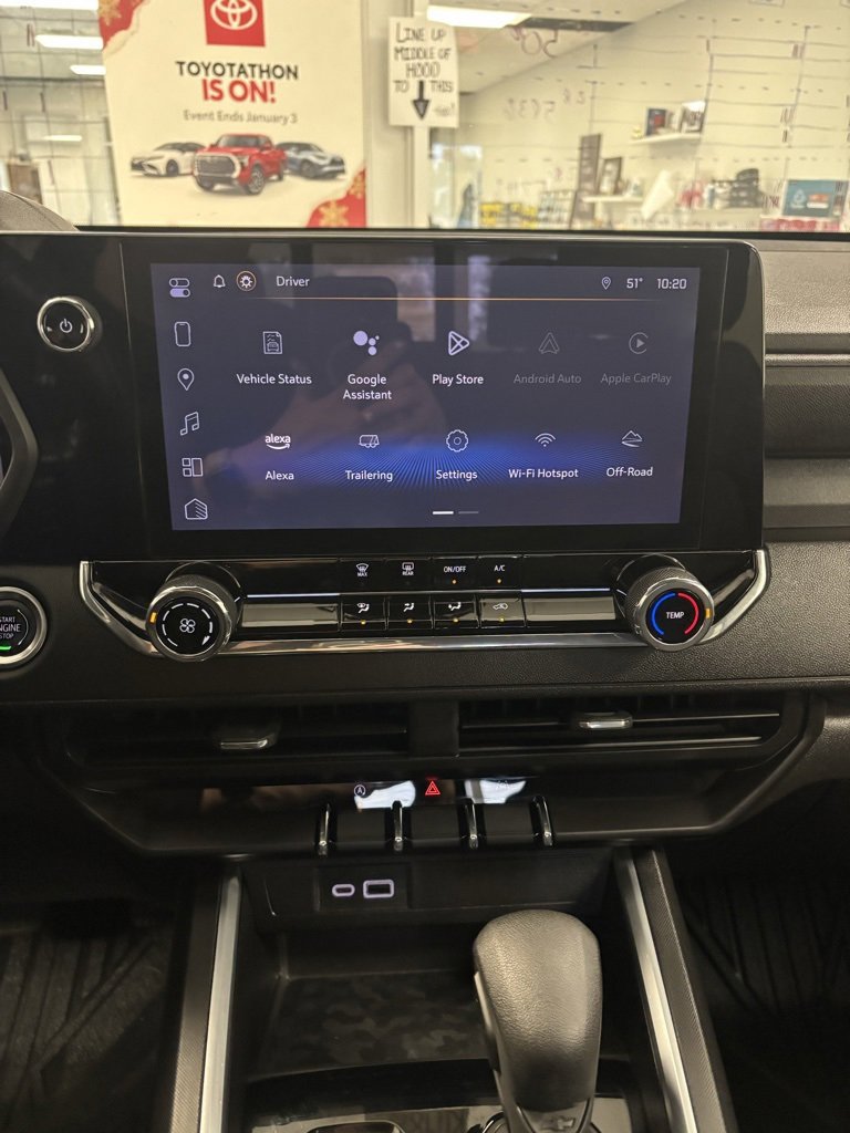 Used 2024 Chevrolet Colorado Trail Boss w/ Advanced Trailering Package image 14