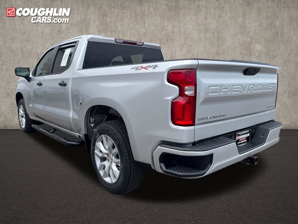Used 2021 Chevrolet Silverado 1500 Custom AWD/4WD image 3