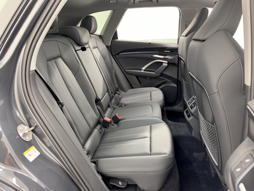 Used 2026 Audi Q5 Premium w/ Premium Plus AWD/4WD image 29