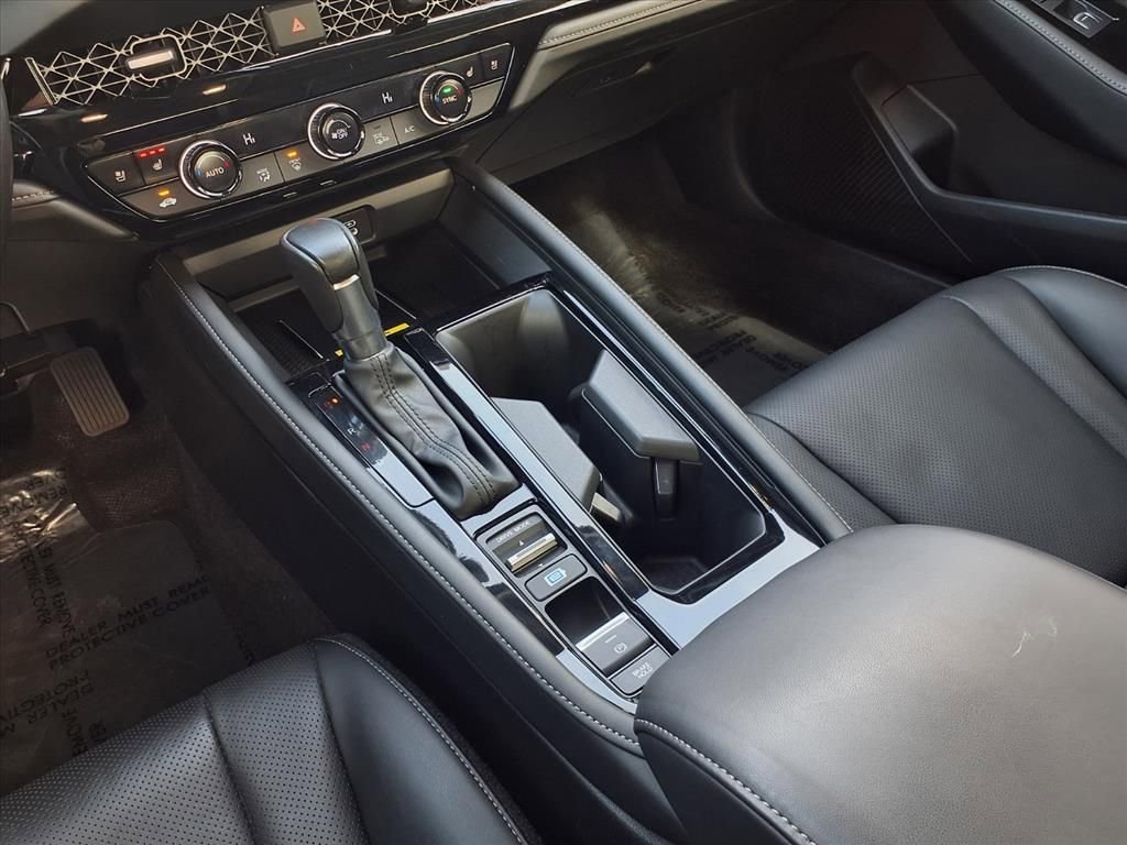 Used 2024 Honda Accord Touring image 17