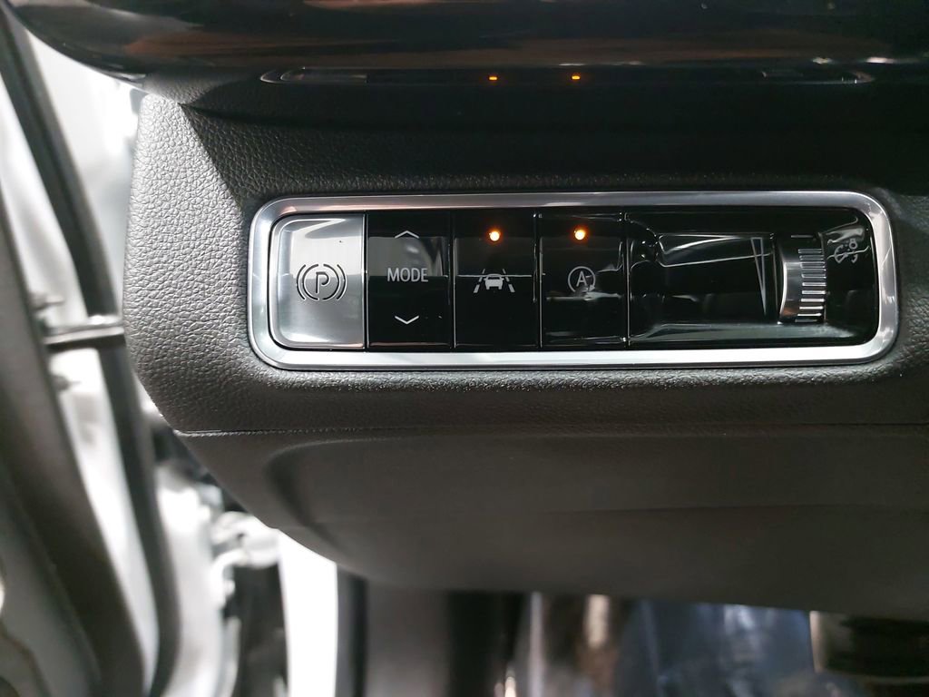 Used 2024 Buick Envision Sport Touring image 26