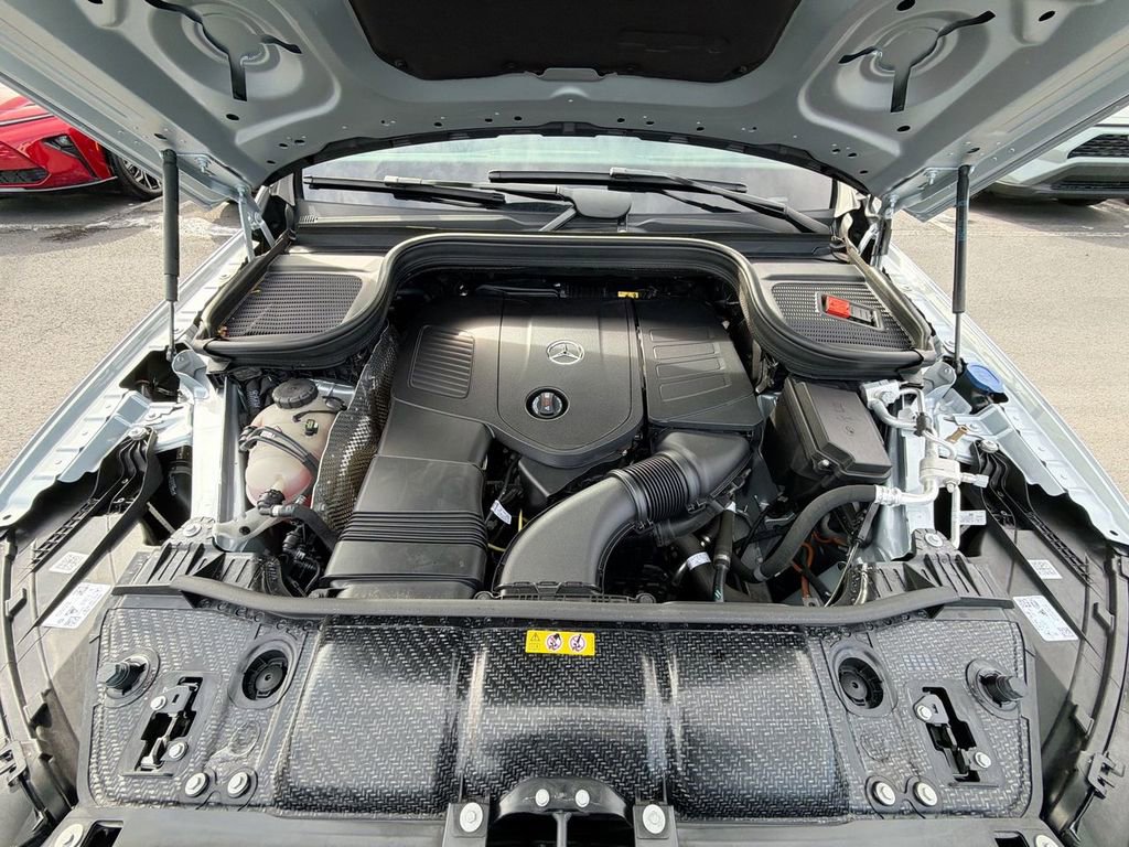 Used 2025 Mercedes-Benz GLE 350 4MATIC image 33