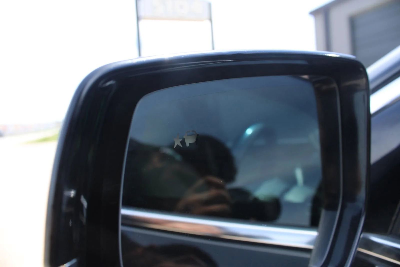 Used 2018 Cadillac XTS Premium Luxury w/ Driver Assist Package image 17