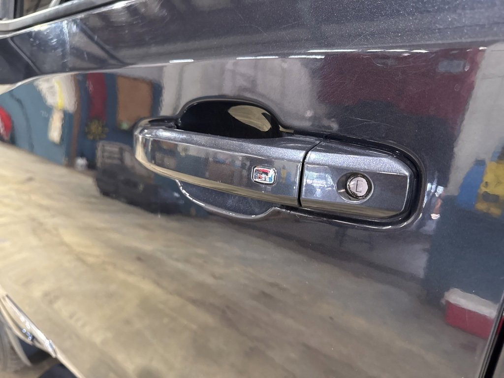 Used 2020 GMC Sierra 1500 Elevation image 13