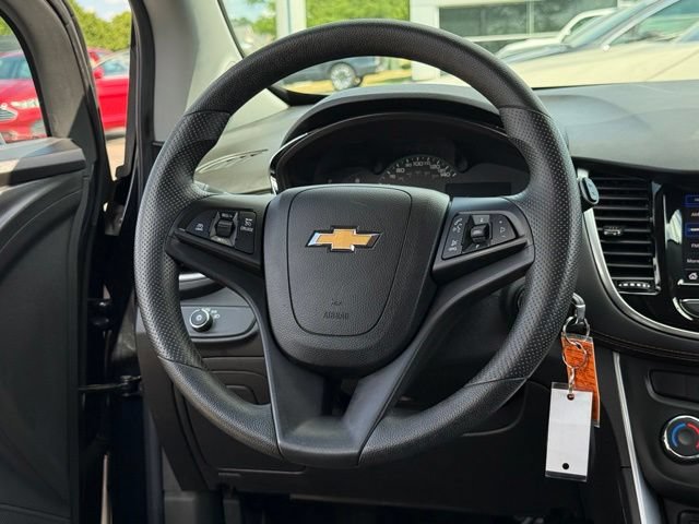 Used 2022 Chevrolet Trax LT AWD/4WD image 6