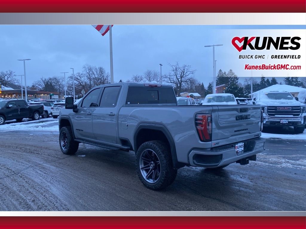 Used 2024 GMC Sierra 2500 AT4 w/ AT4 Premium Plus Package image 9