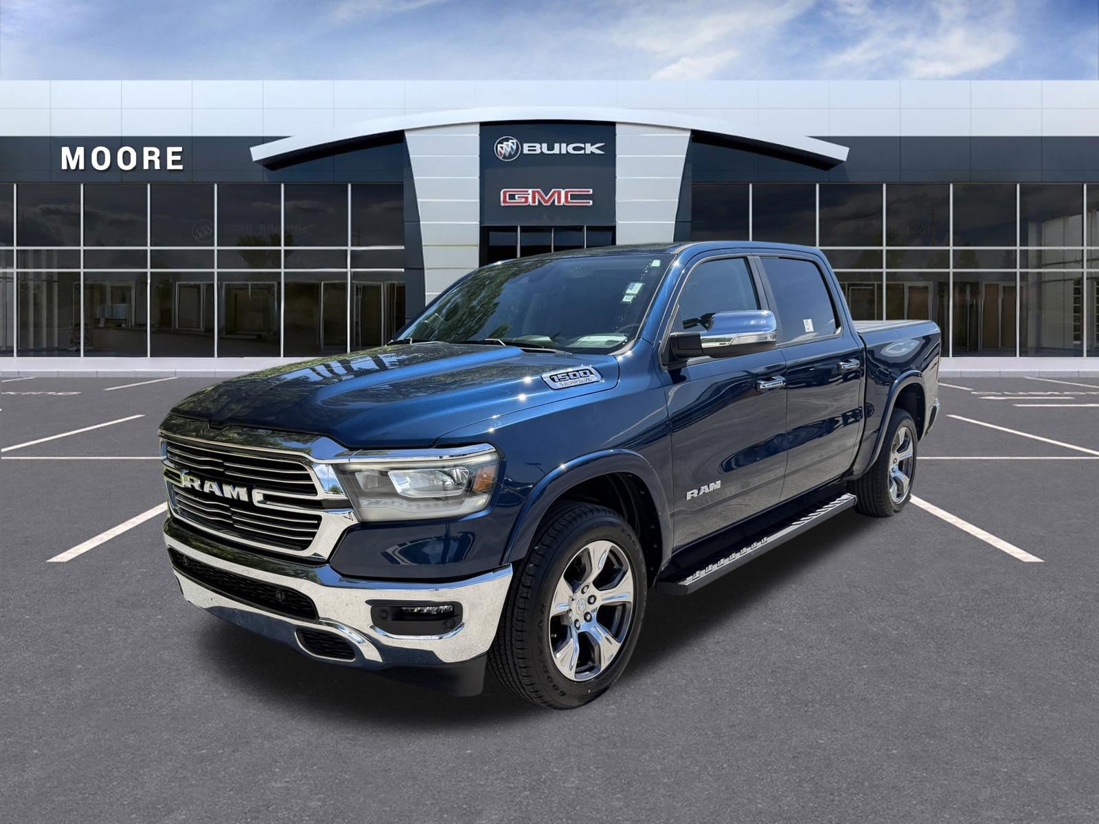Used 2022 RAM 1500 Laramie AWD/4WD image 7