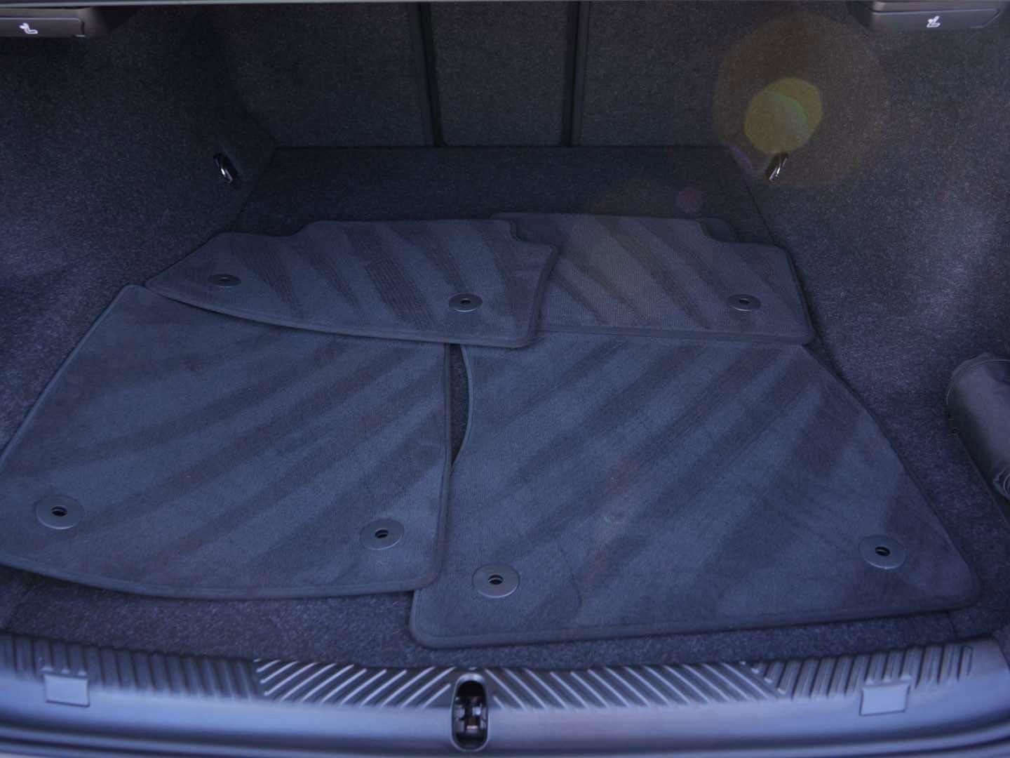 Used 2025 BMW i5 xDrive40 image 6