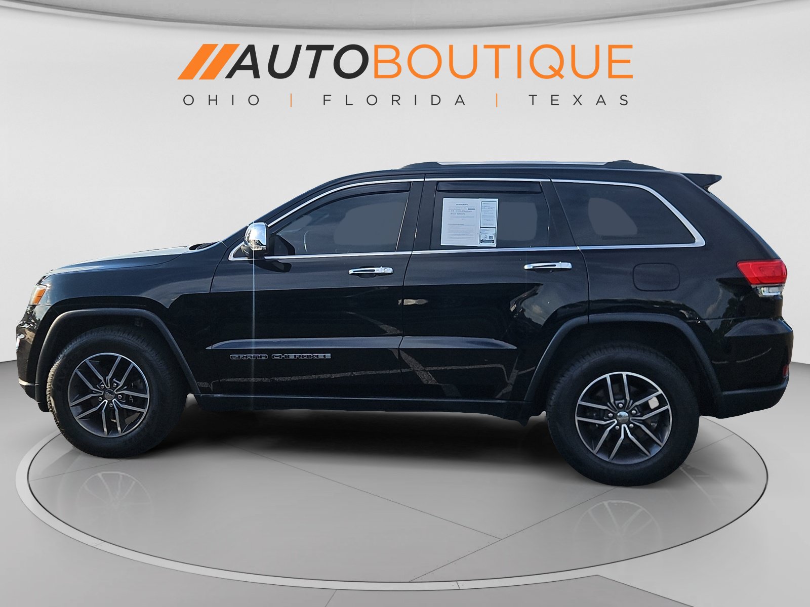 Used 2018 Jeep Grand Cherokee Limited AWD/4WD image 2