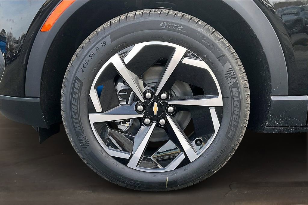 New 2026 Chevrolet Equinox EV LT FWD image 13
