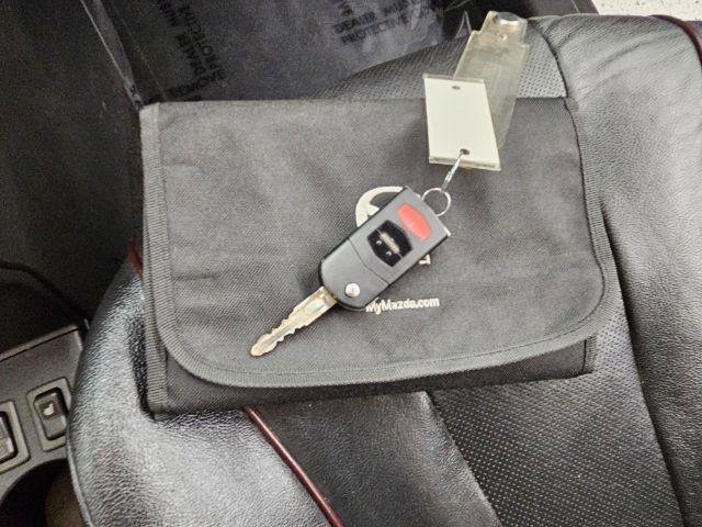 Used 2013 MAZDA MAZDA5 Grand Touring FWD image 21