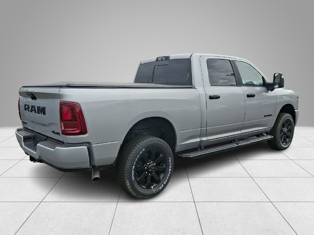 New 2026 RAM 2500 Big Horn AWD/4WD image 4