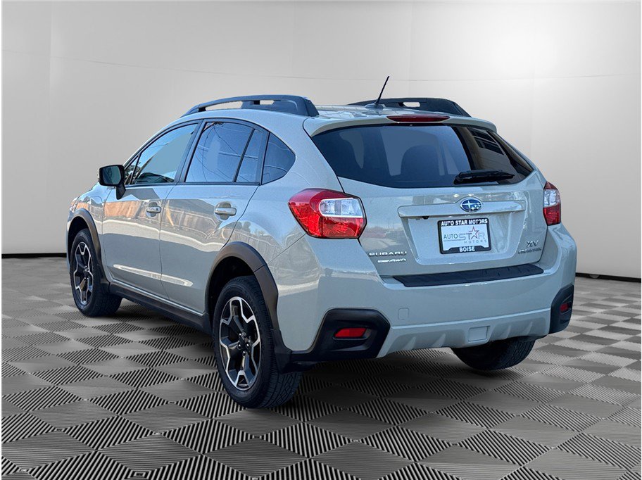 Used 2015 Subaru Crosstrek 2.0i Premium AWD/4WD image 3