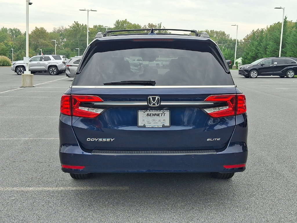 Used 2024 Honda Odyssey Elite image 5