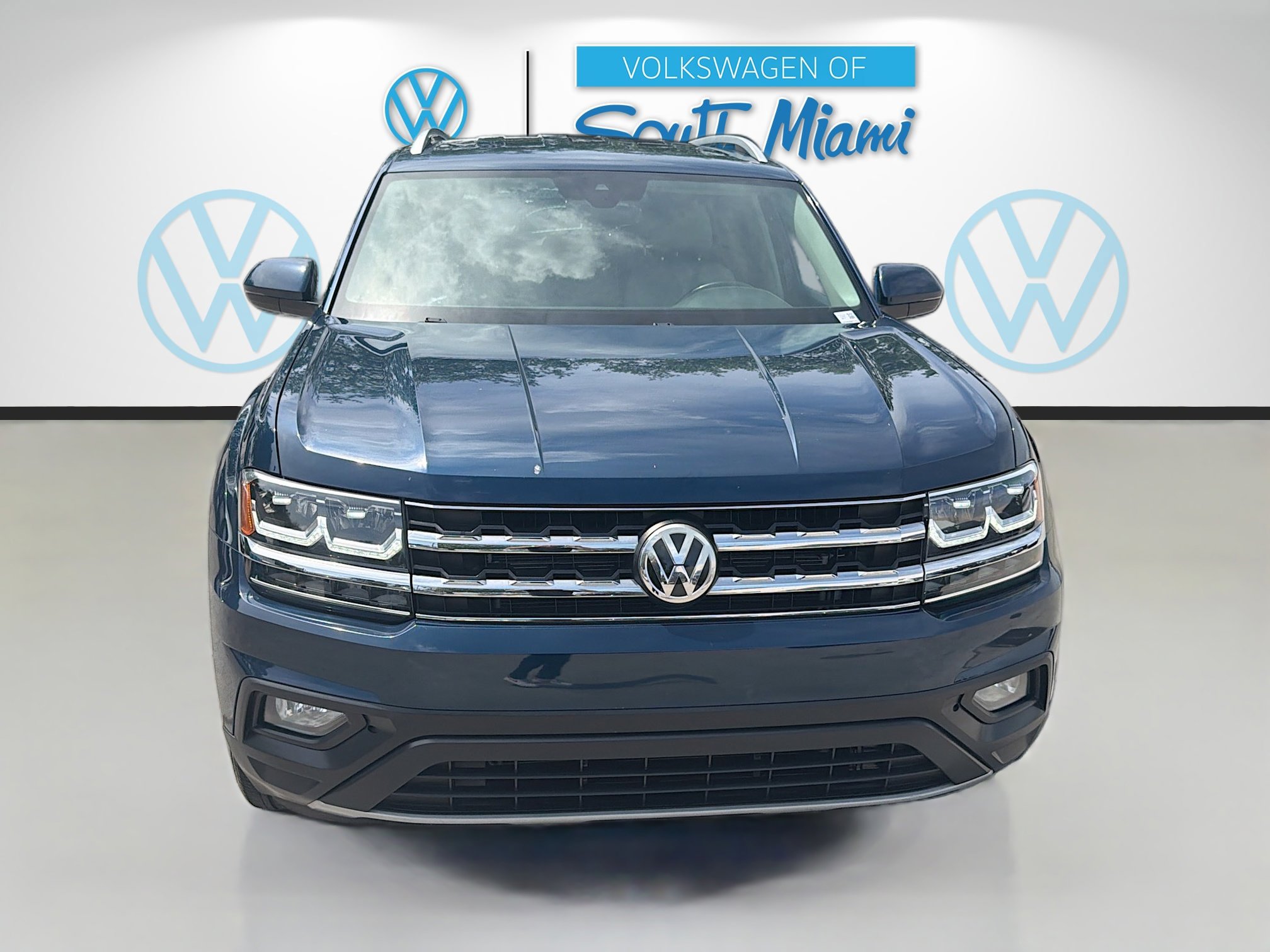 Used 2019 Volkswagen Atlas SE w/ Towing Package FWD image 2