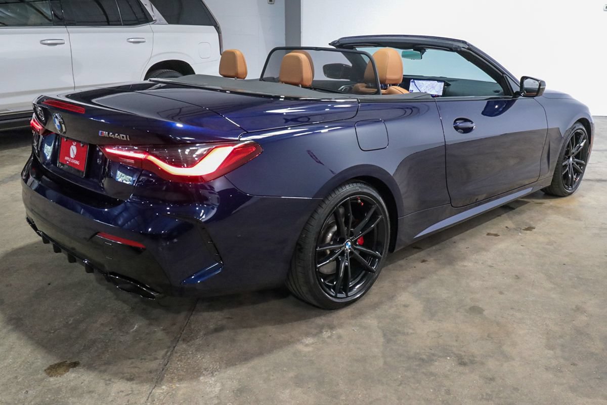 Used 2024 BMW M440i Convertible RWD image 8