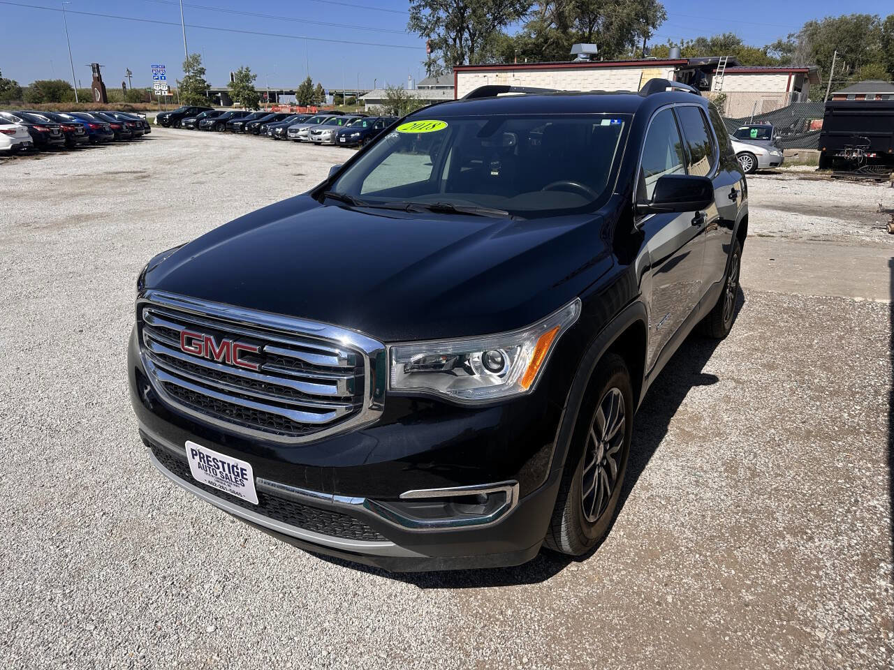 Used 2018 GMC Acadia SLT image 3