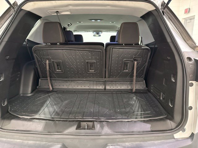 Used 2020 Chevrolet Traverse LS w/ LPO, Floor Liner Package FWD image 17