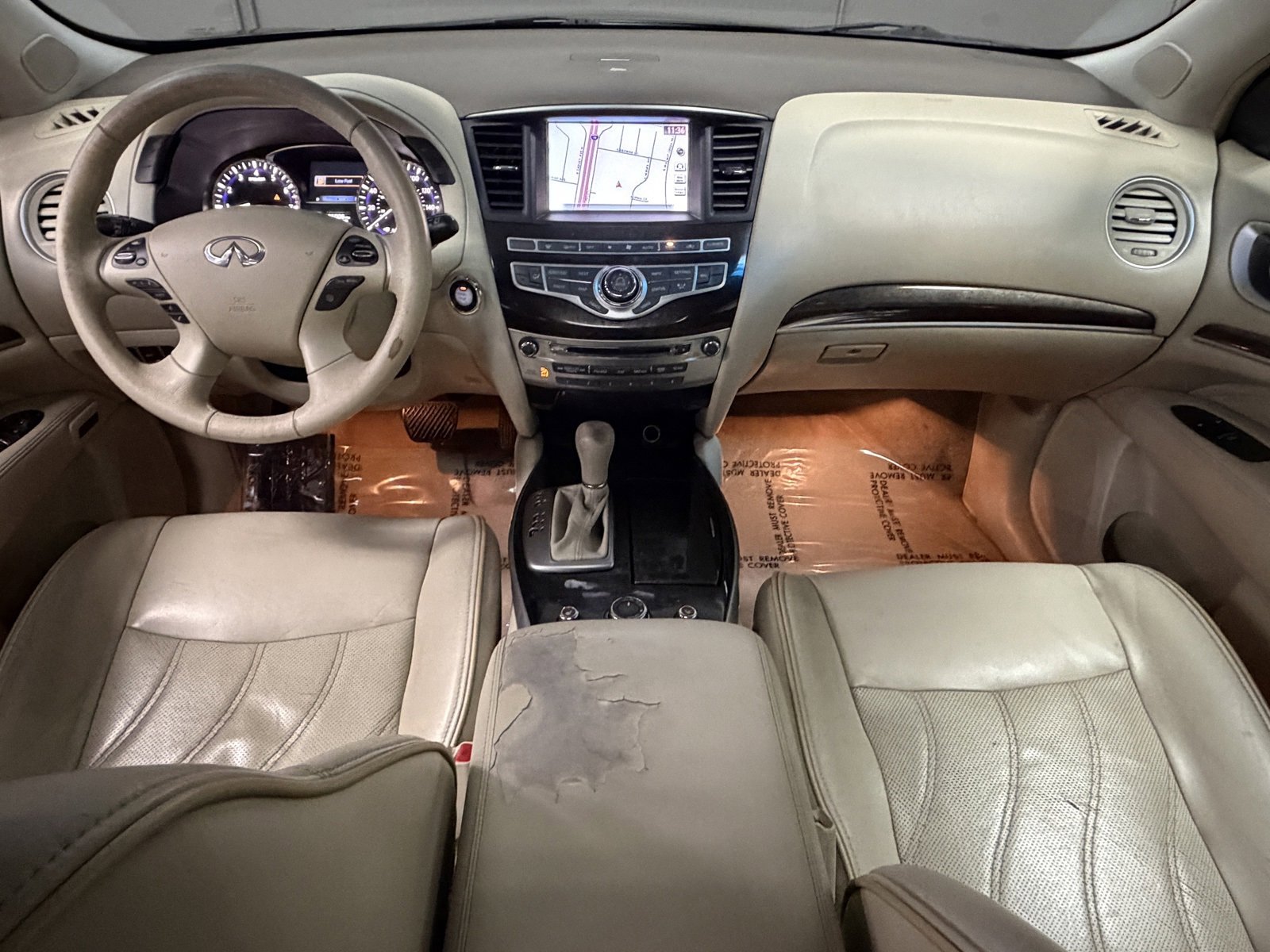 Used 2013 INFINITI JX35 Base w/ Premium Pkg image 32