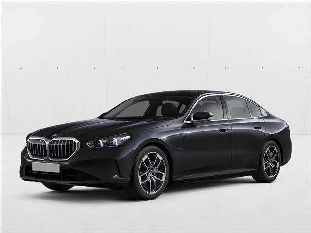 New 2025 BMW 550e xDrive w/ Premium Package
