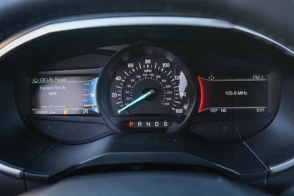 Used 2019 Ford Edge SEL w/ Equipment Group 201A FWD image 22