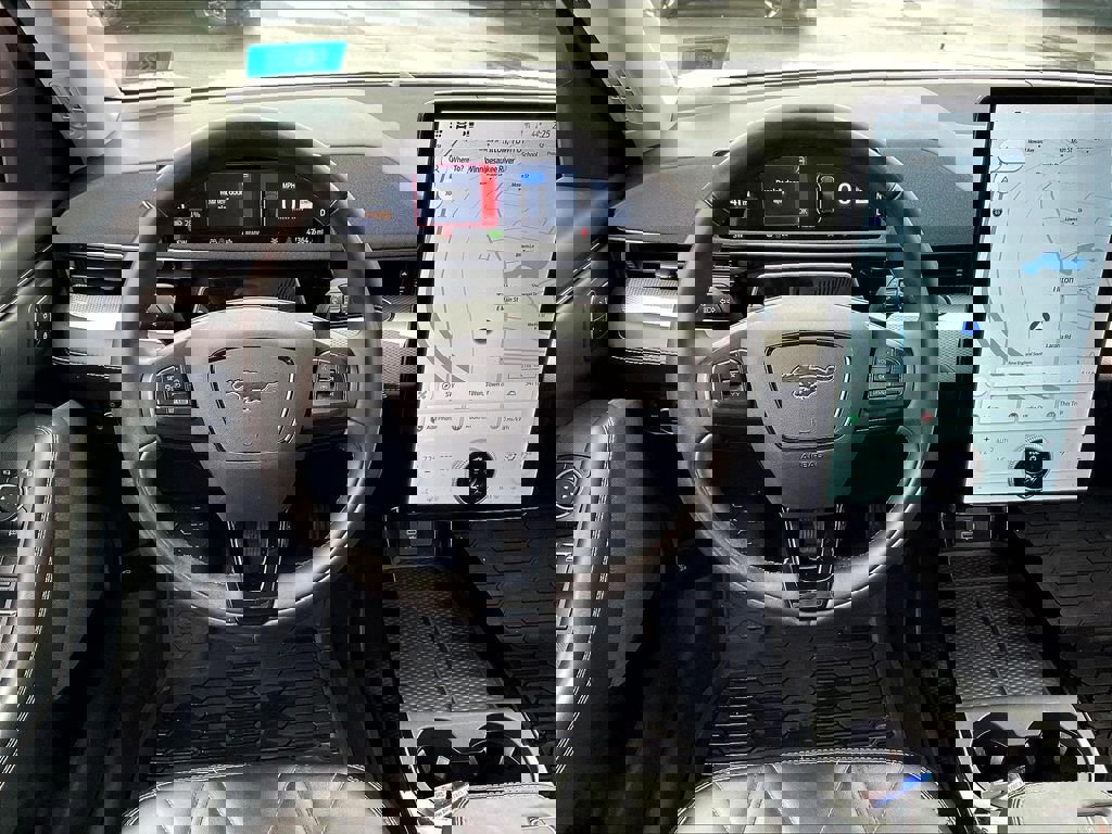 Used 2021 Ford Mustang Mach-E Select w/ Comfort/Technology Package AWD/4WD image 16