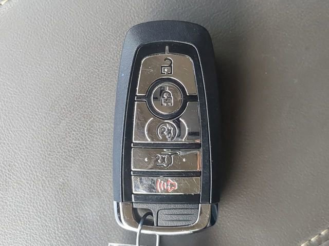 Used 2023 Lincoln Corsair Reserve image 35